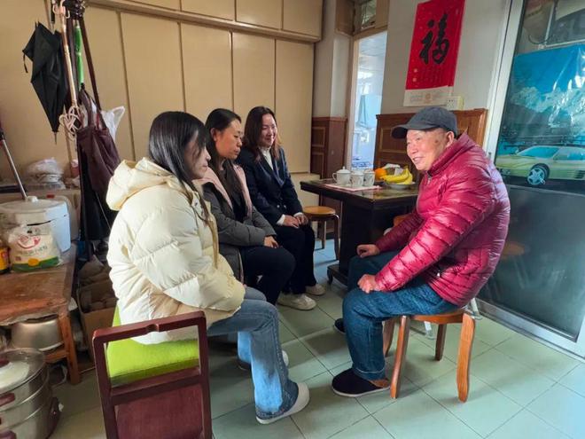 傳遞冬日溫暖他們?yōu)樗山?dú)居老人用水保駕護(hù)航10余年